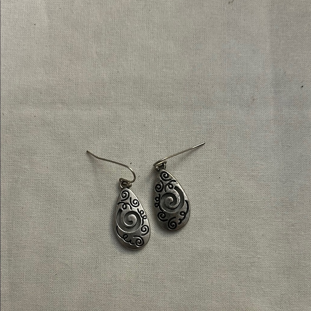 Elegant Silver Swirl Earrings
